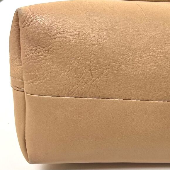 Madewell Nubuck Leather Medium Transport Tote - Picture 10 of 15